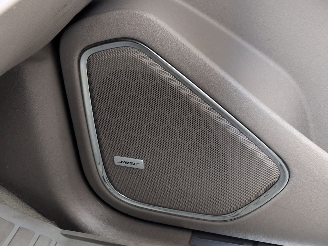 Thumbnail: 2016 Chevrolet Tahoe - 30