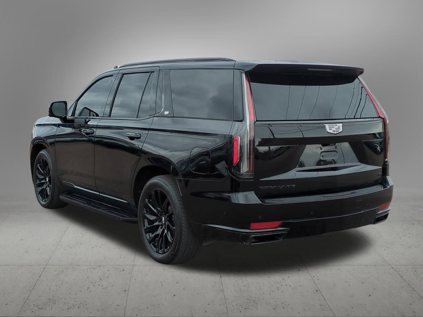 Thumbnail: 2024 Cadillac Escalade - 4