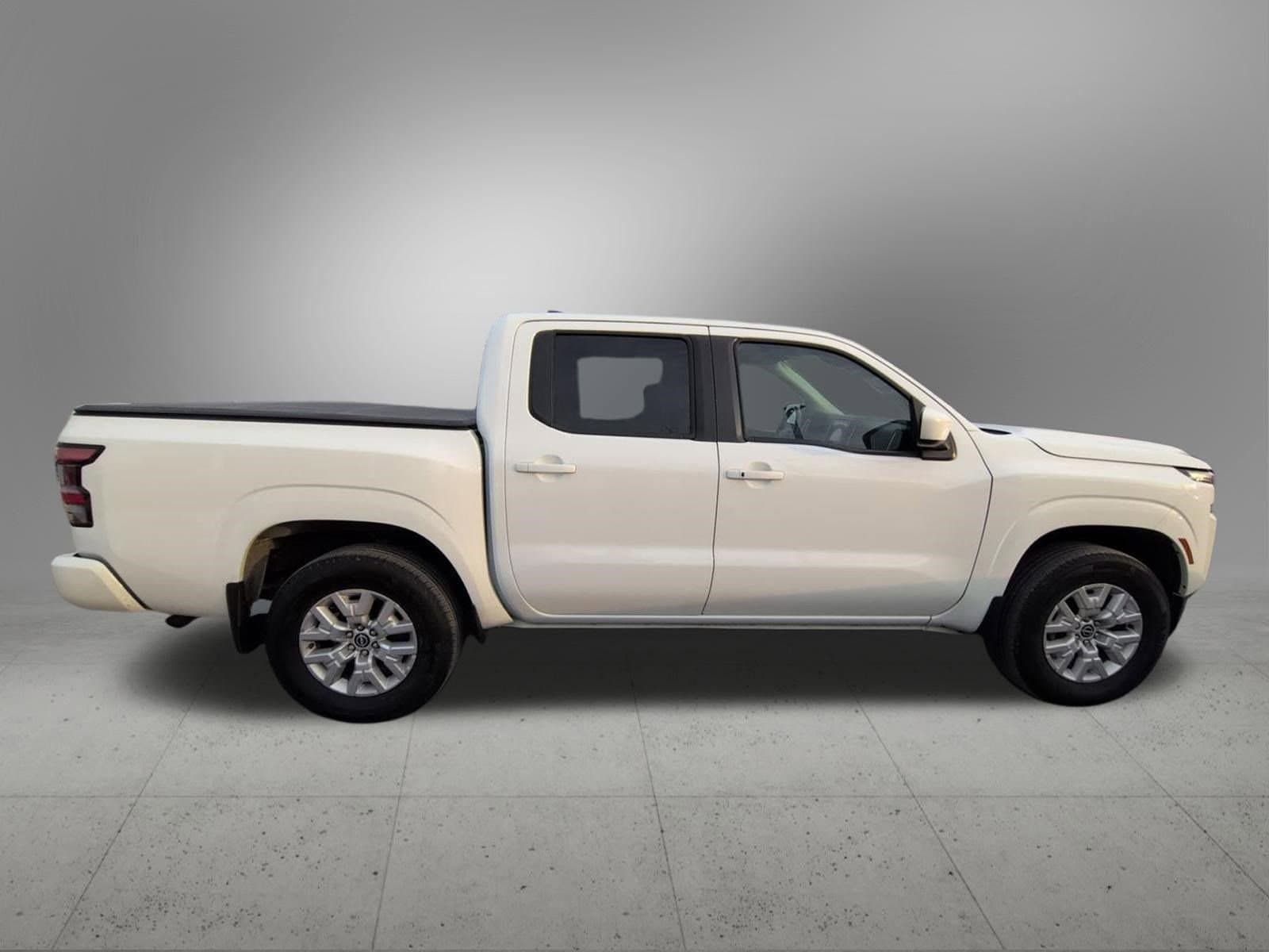 Thumbnail: 2022 Nissan Frontier - 7