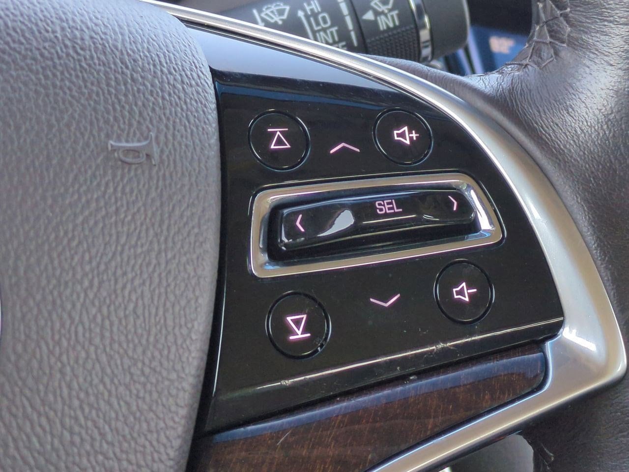 Thumbnail: 2013 Cadillac XTS - 25