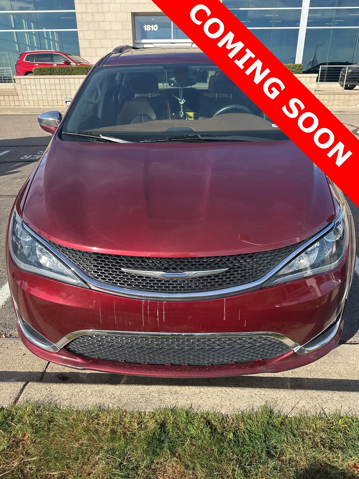 Thumbnail: 2017 Chrysler Pacifica - 1