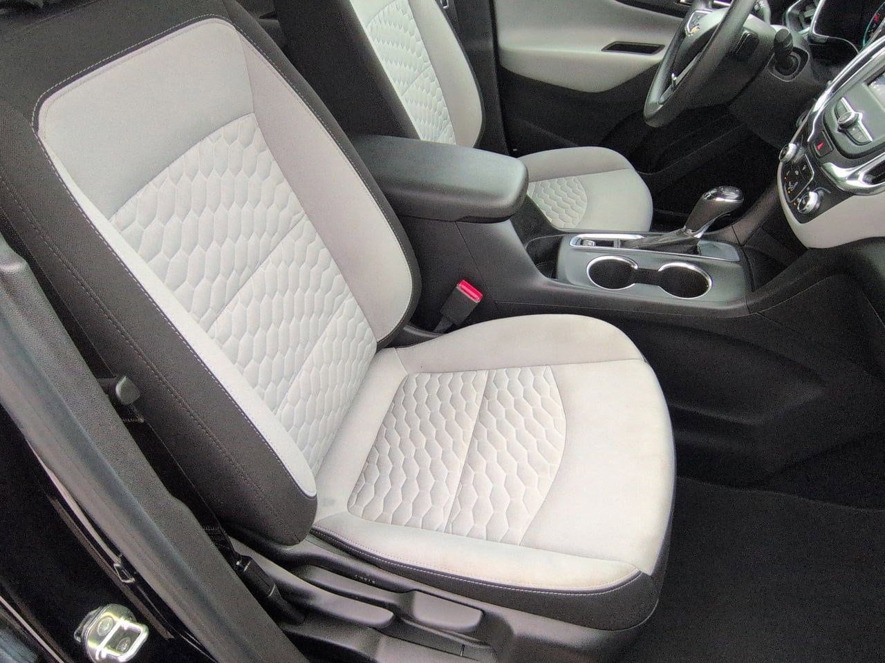 Thumbnail: 2020 Chevrolet Equinox - 21