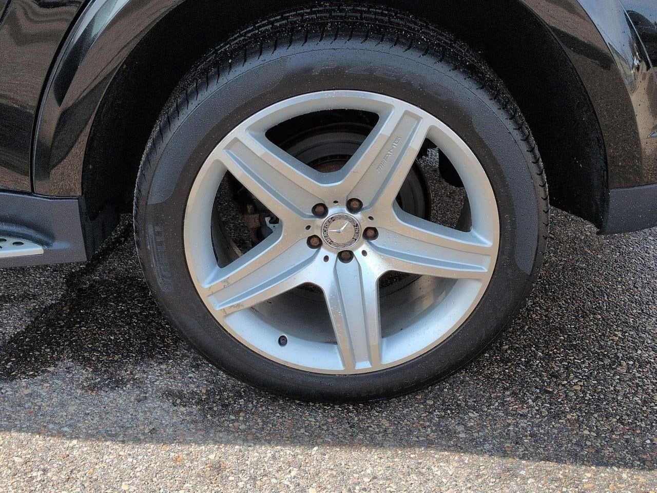 Thumbnail: 2011 Mercedes-Benz GL-Class - 13