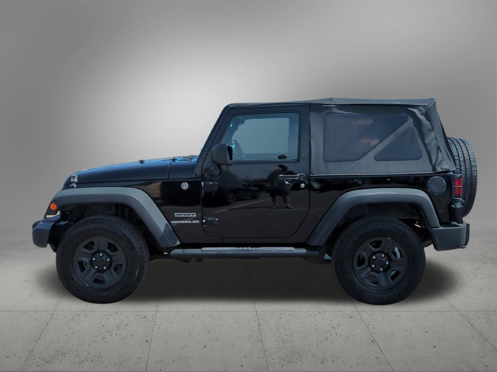 Thumbnail: 2012 Jeep Wrangler - 3