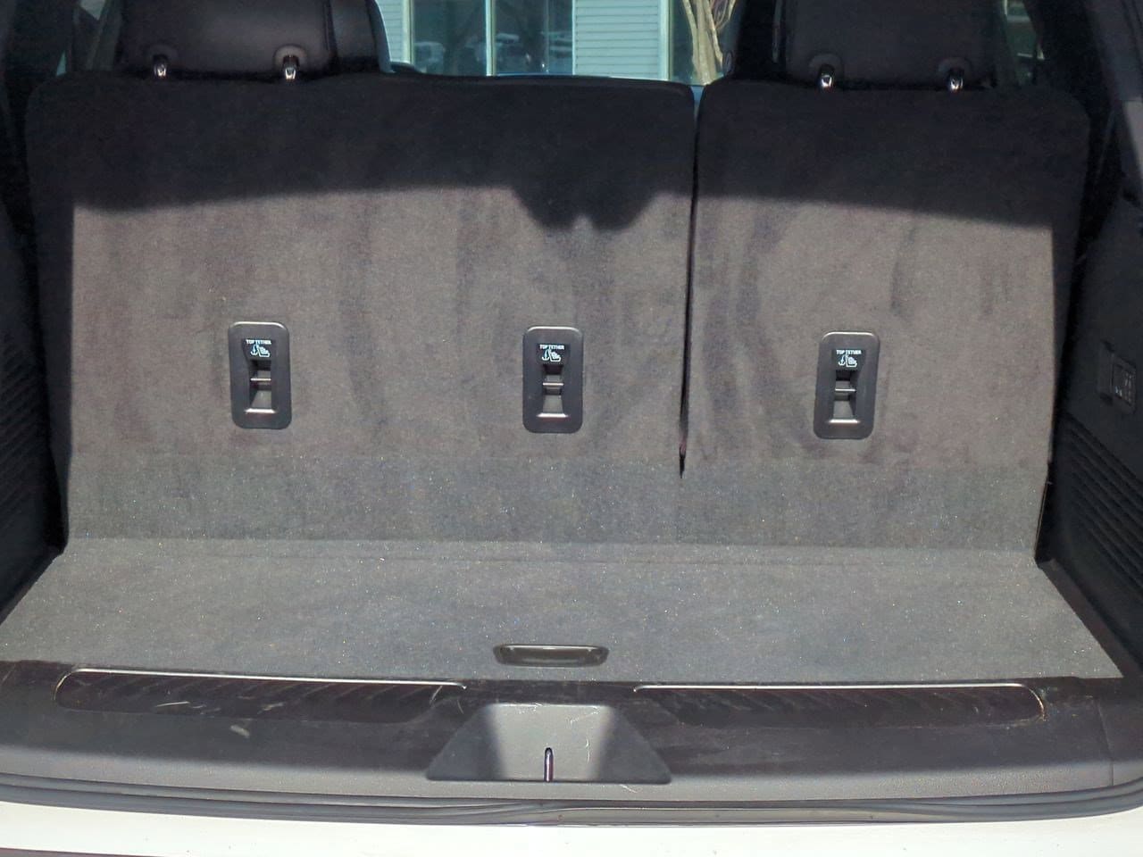 Thumbnail: 2023 Chevrolet Tahoe - 34