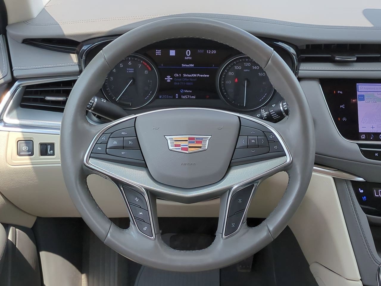 Thumbnail: 2023 Cadillac XT5 - 23