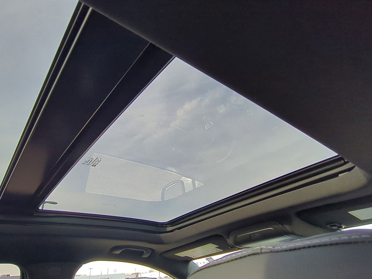 Thumbnail: 2021 Cadillac XT4 - 22