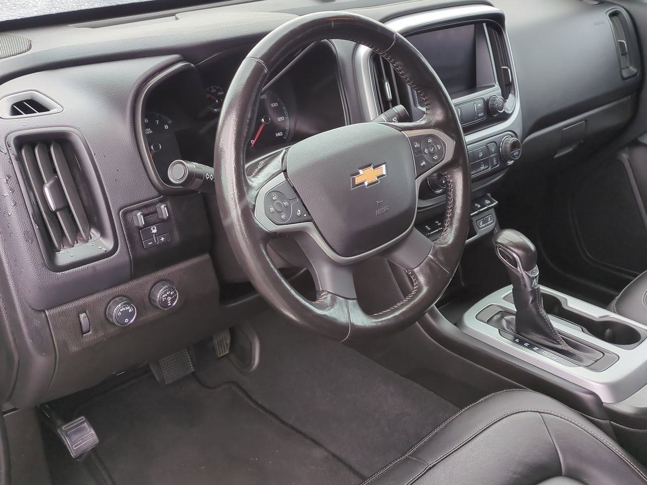 2022 Chevrolet Colorado ZR2 photo 2