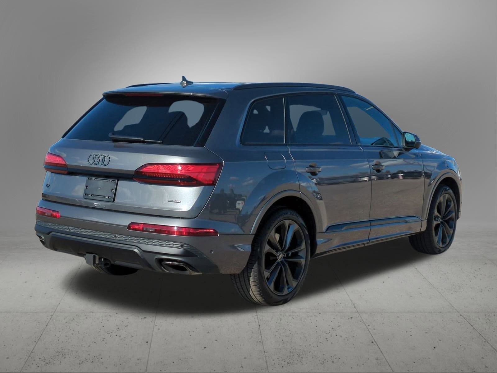 Thumbnail: 2025 Audi Q7 - 6