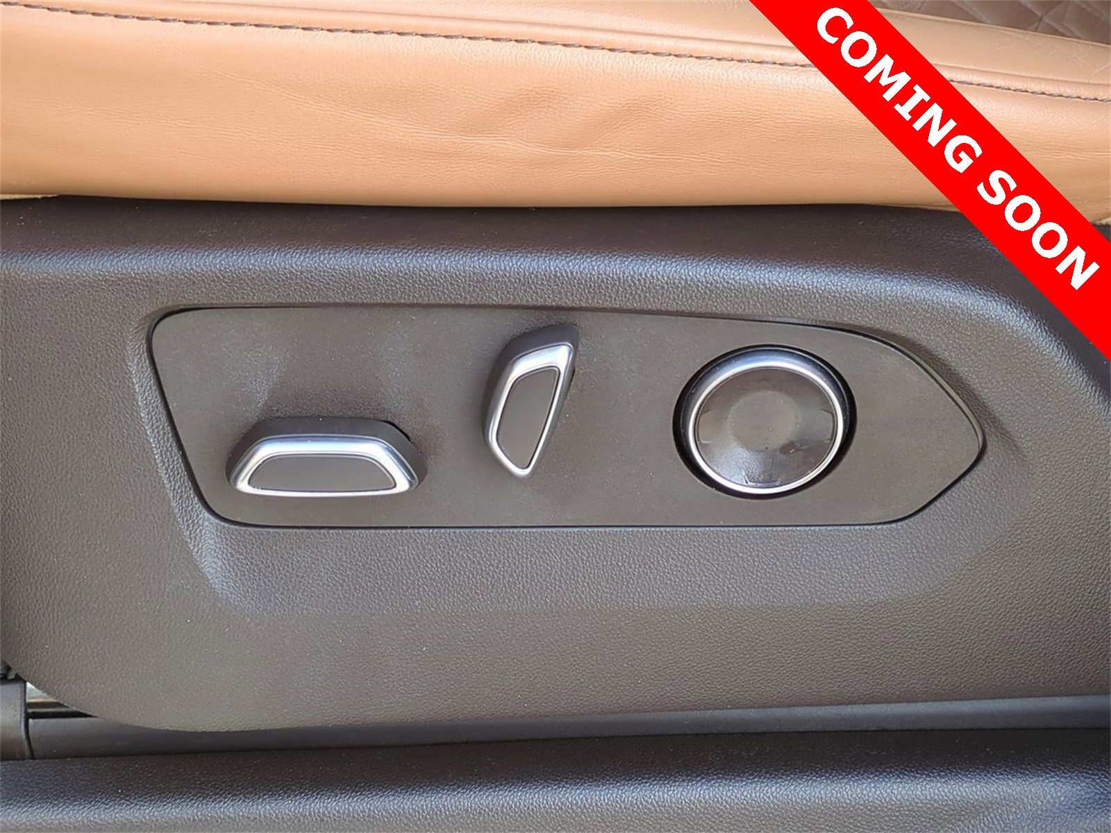 Thumbnail: 2024 Cadillac Escalade - 16