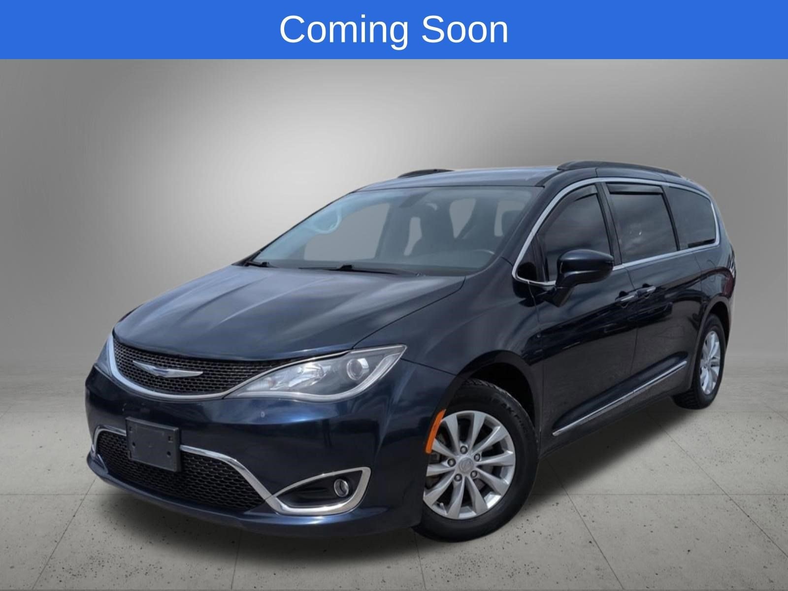 2017 Chrysler Pacifica Touring L -
                  Troy, MI