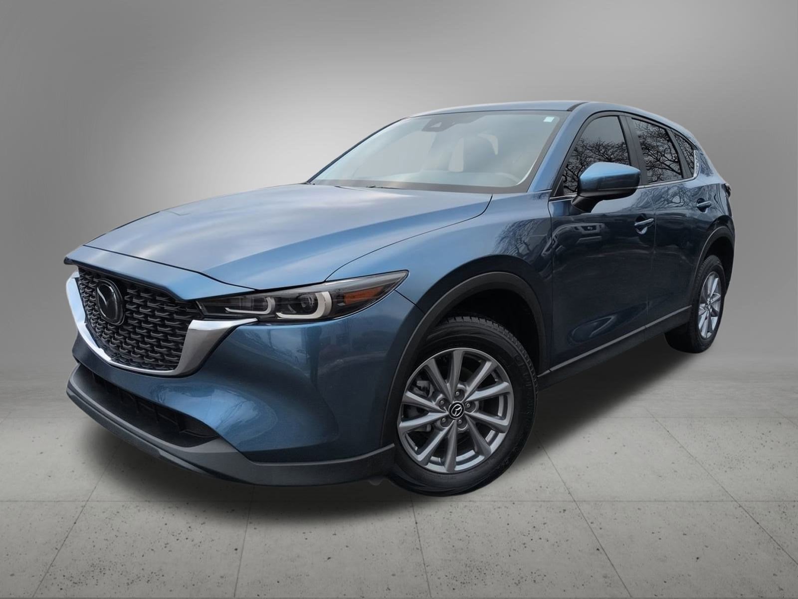 2022 Mazda CX-5 S's photo