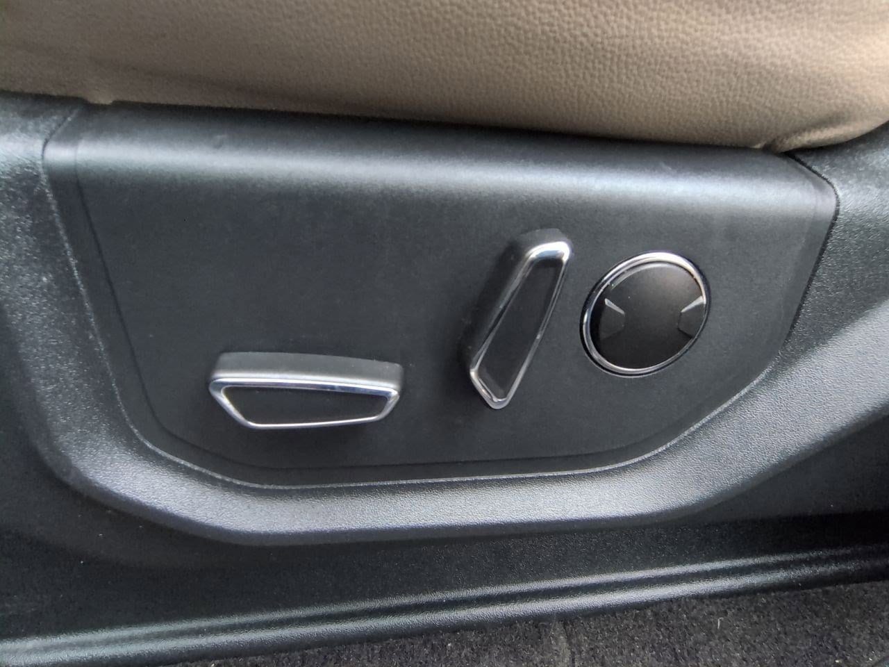 Thumbnail: 2023 Ford Expedition MAX - 18