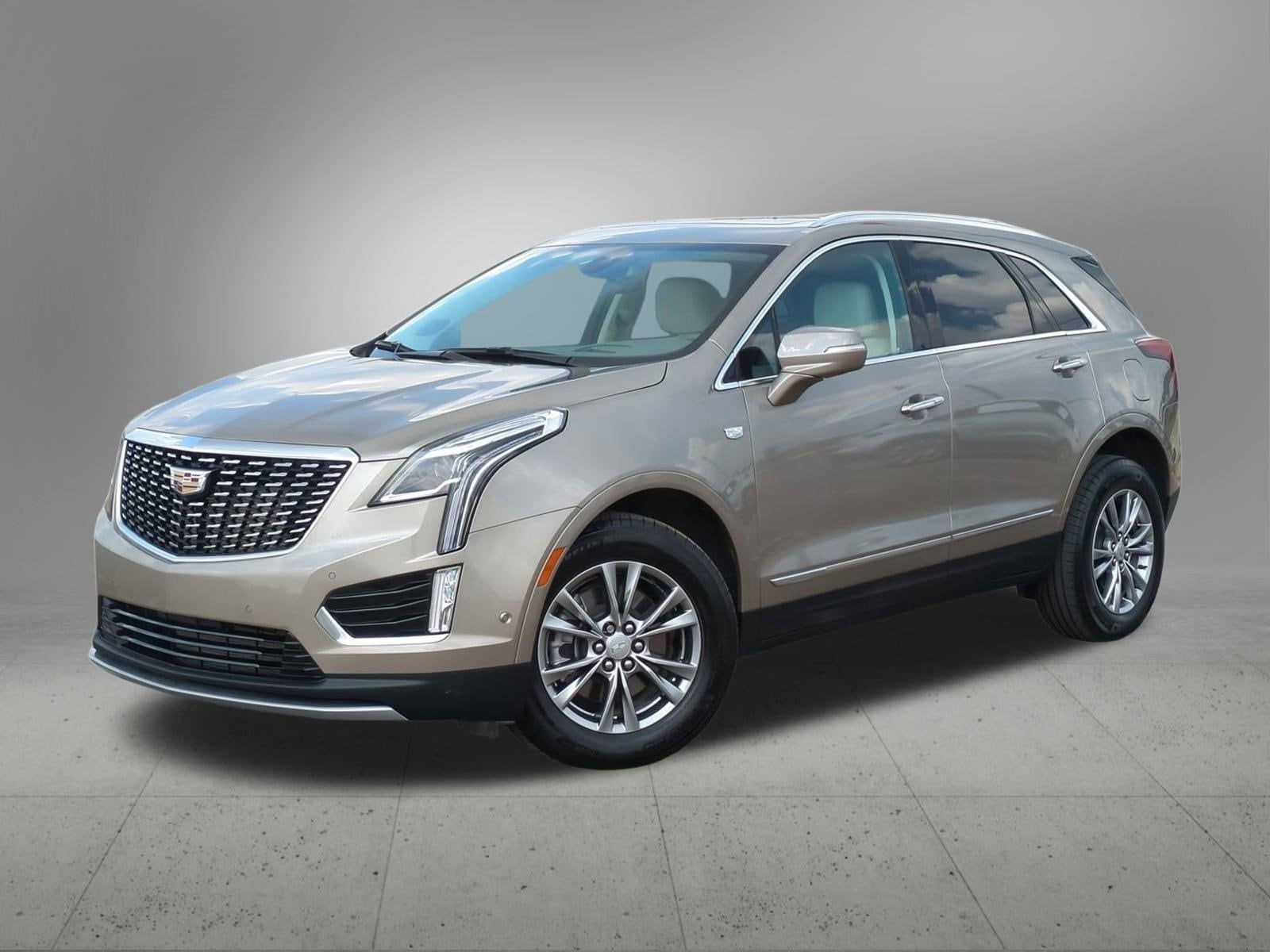 Thumbnail: 2023 Cadillac XT5 - 1