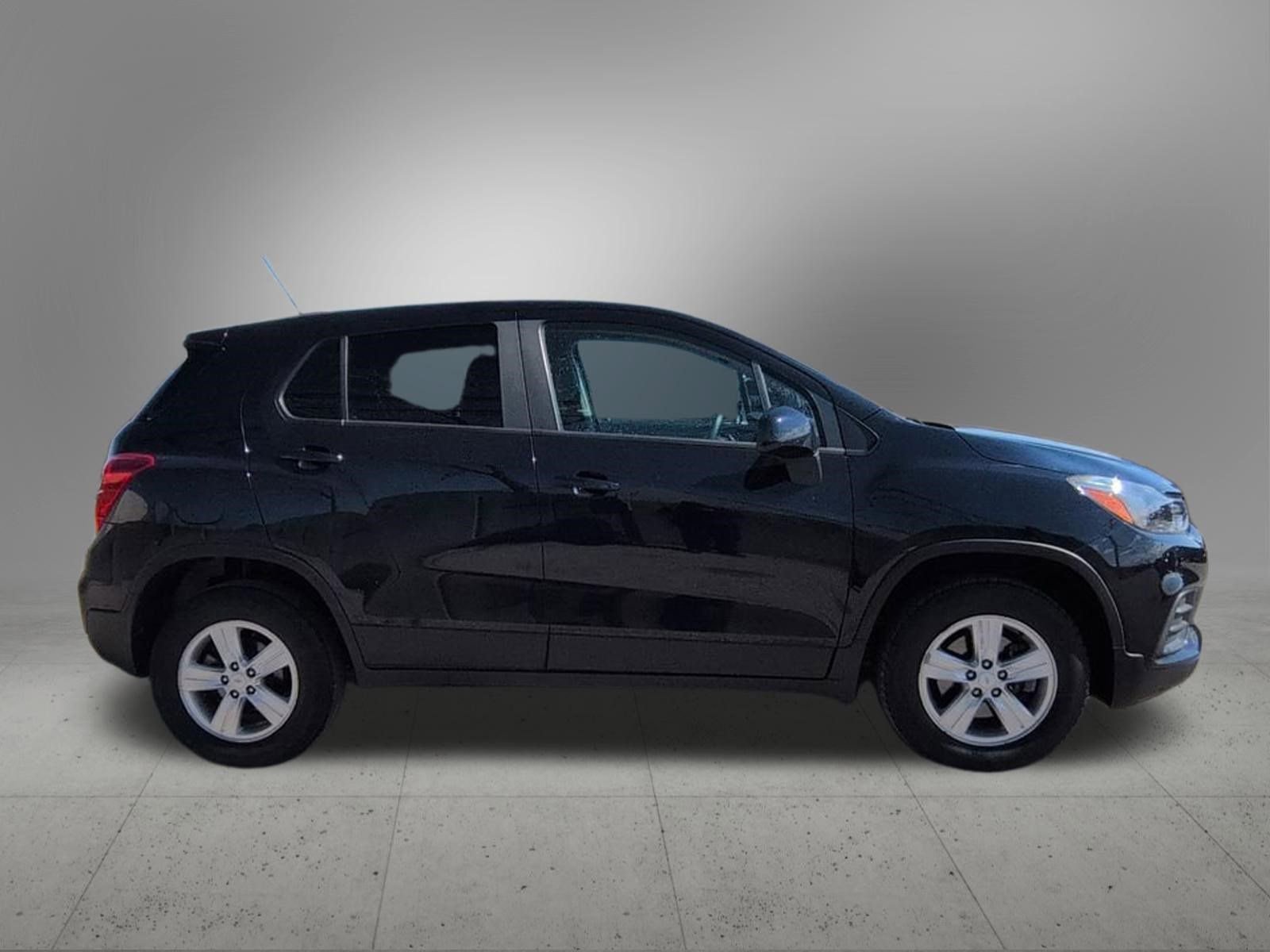 Thumbnail: 2021 Chevrolet Trax - 7