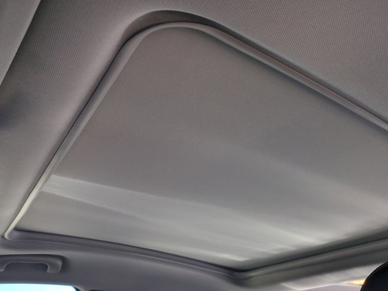 Thumbnail: 2018 Chevrolet Malibu - 18