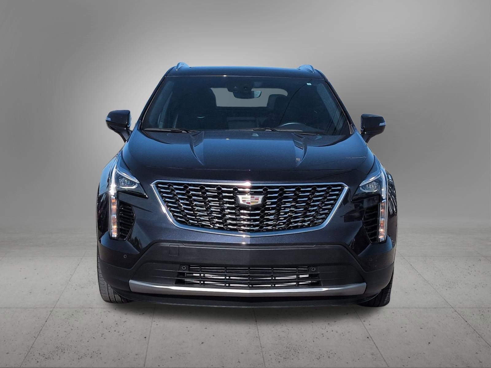 Thumbnail: 2023 Cadillac XT4 - 9