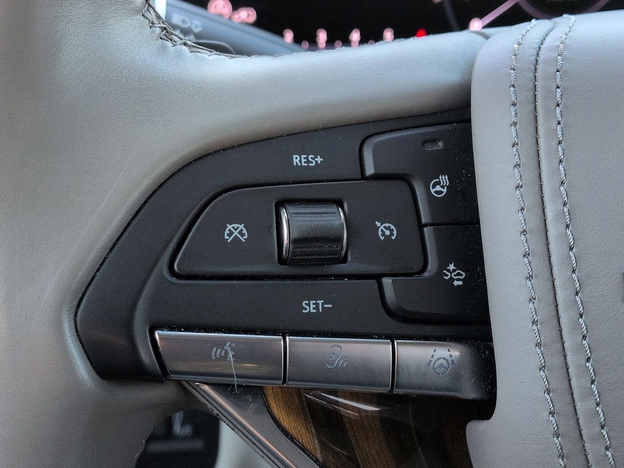 Thumbnail: 2022 Cadillac Escalade - 26