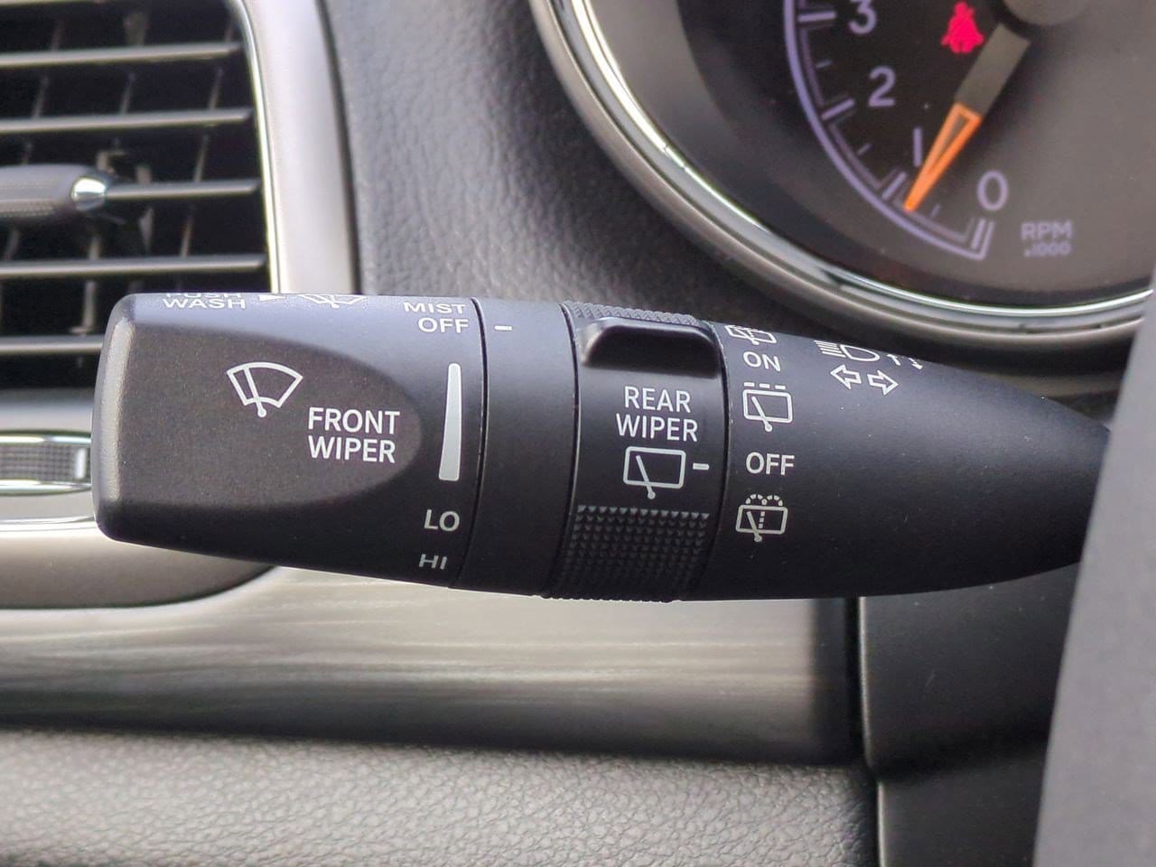 Thumbnail: 2020 Jeep Grand Cherokee - 25