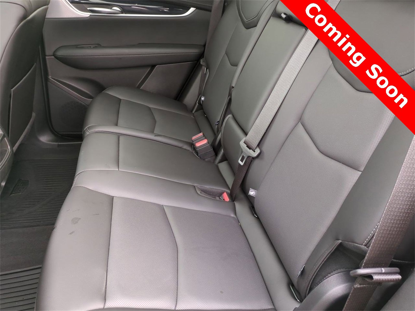 Thumbnail: 2024 Cadillac XT5 - 18