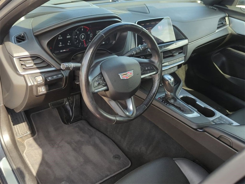 Used 2021 Cadillac CT4 Premium Luxury with VIN 1G6DF5RK5M0113372 for sale in Troy, MI