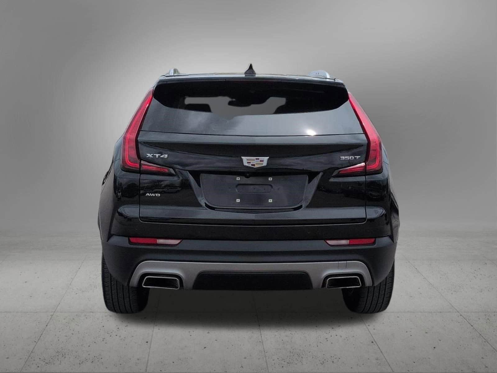 Thumbnail: 2023 Cadillac XT4 - 4