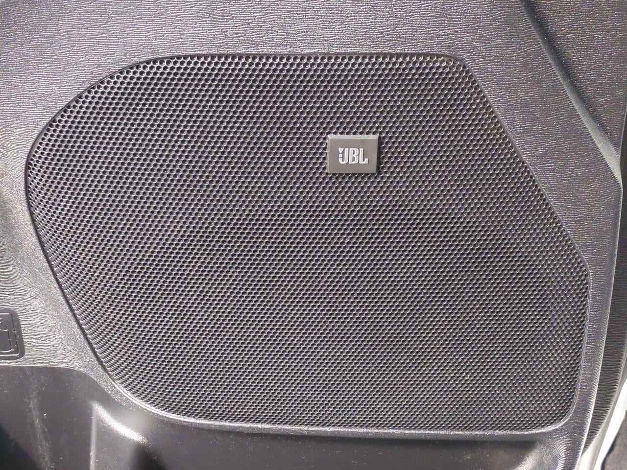 Thumbnail: 2020 Toyota Sienna - 31