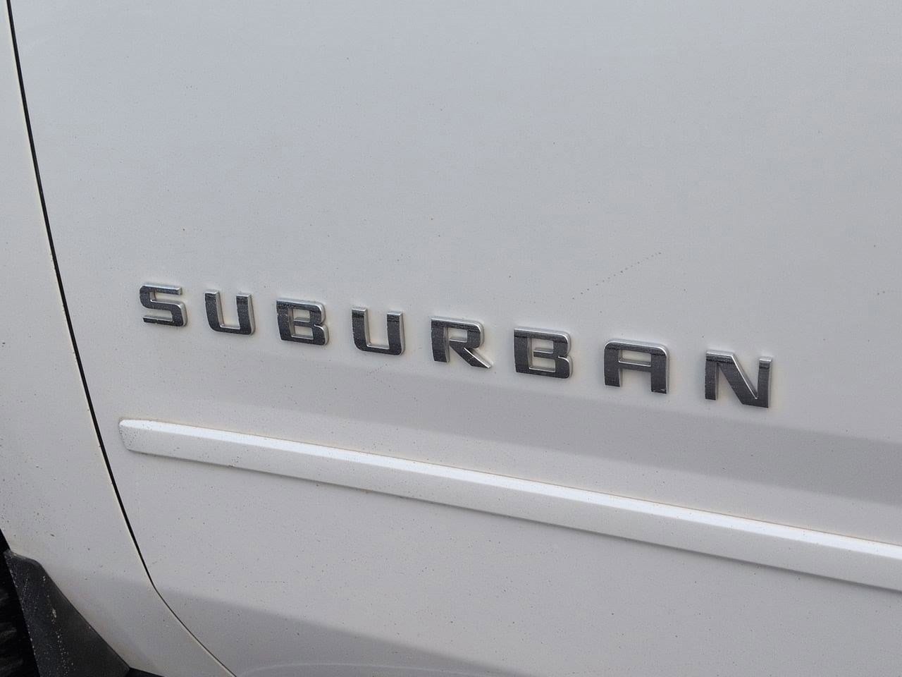 Thumbnail: 2019 Chevrolet Suburban - 12