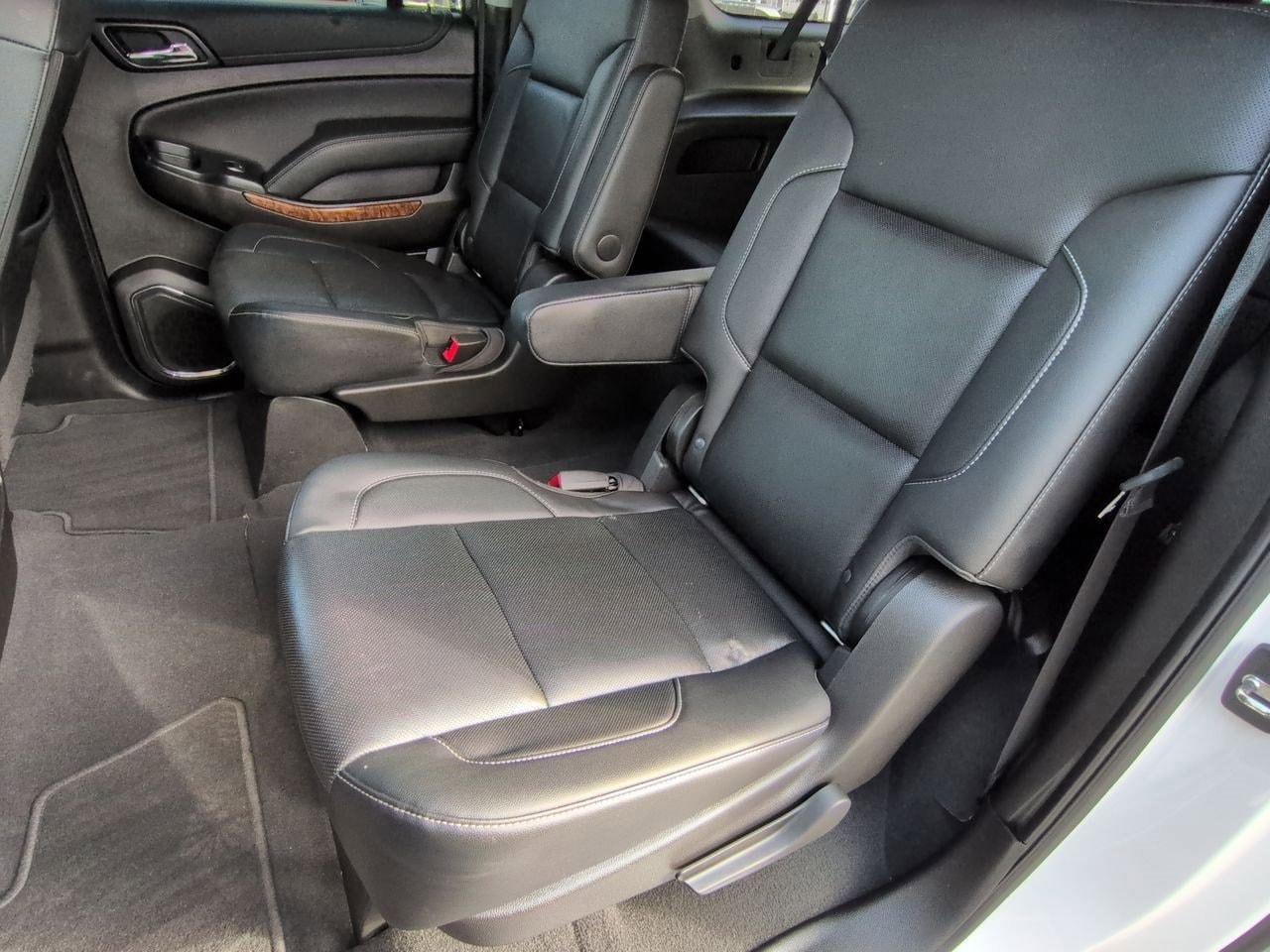 Thumbnail: 2019 Chevrolet Suburban - 20