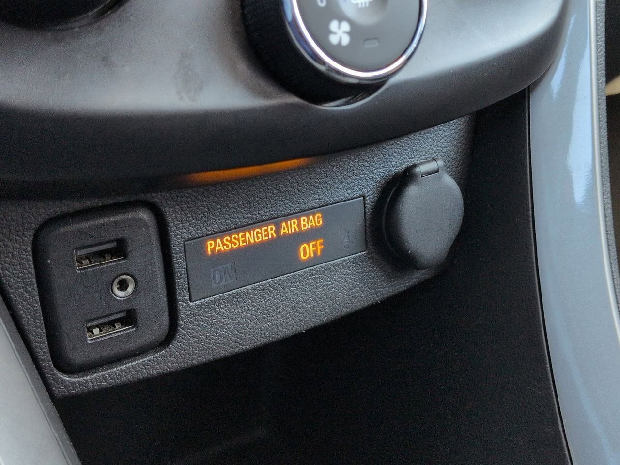 Thumbnail: 2021 Chevrolet Trax - 30