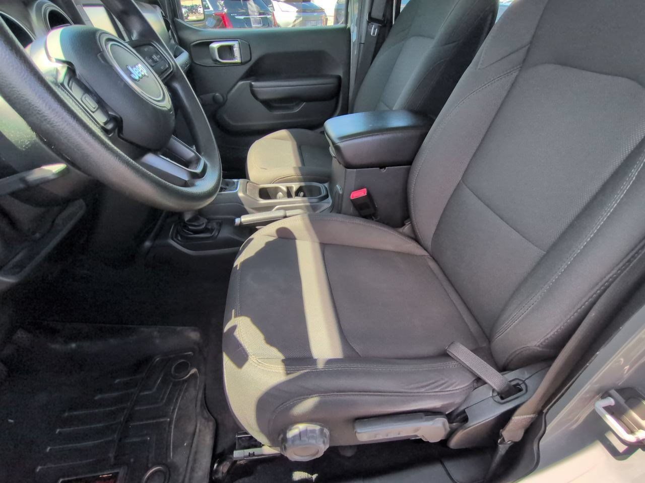 2019 Jeep Wrangler Unlimited Sport - Photo 16