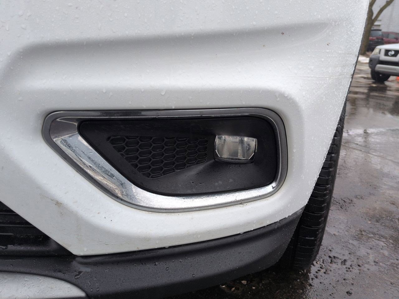 Thumbnail: 2020 Jeep Cherokee - 10