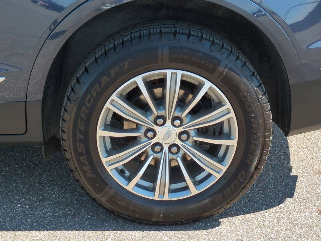 Thumbnail: 2019 Cadillac XT5 - 12