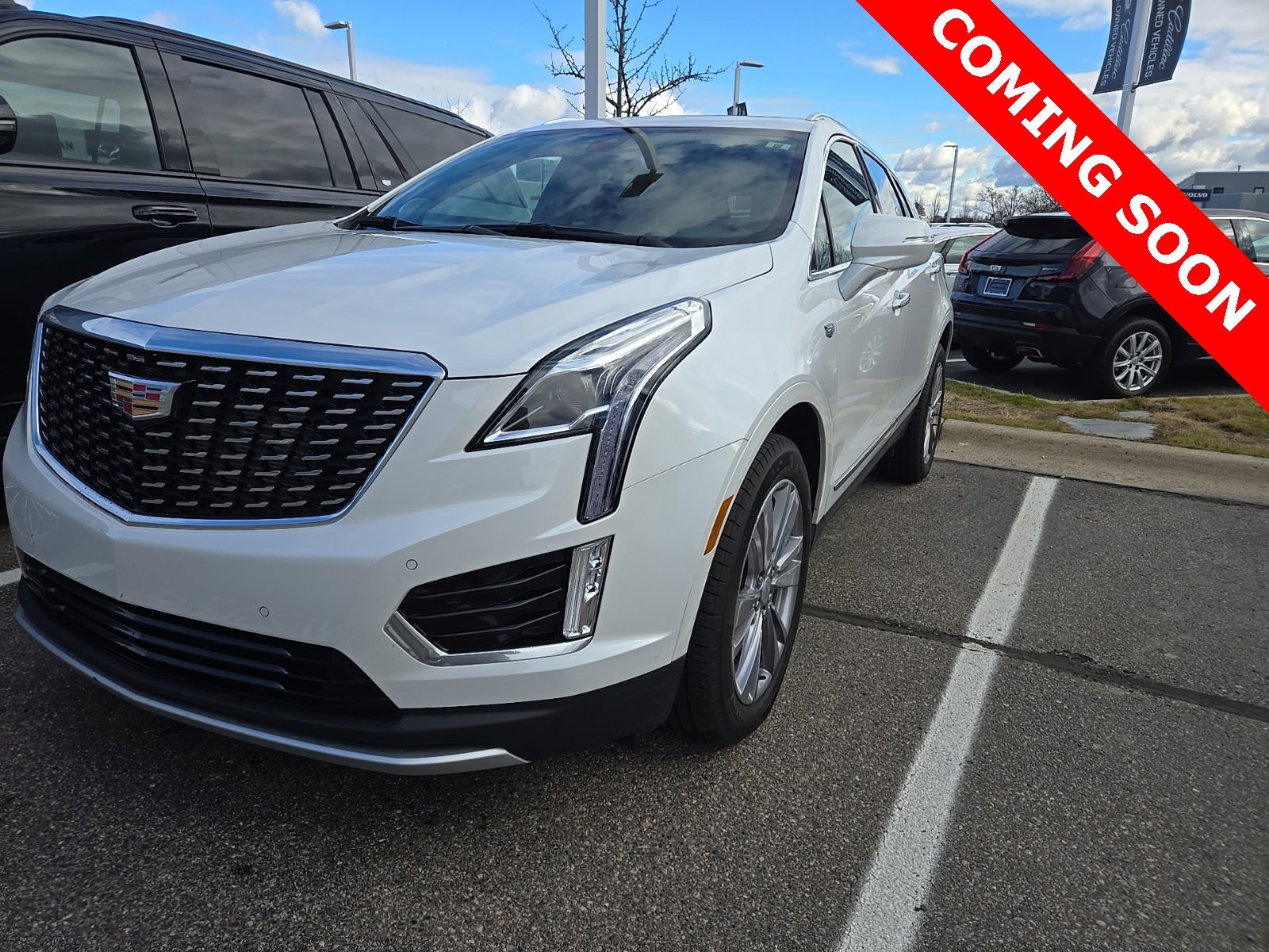 Thumbnail: 2024 Cadillac XT5 - 1