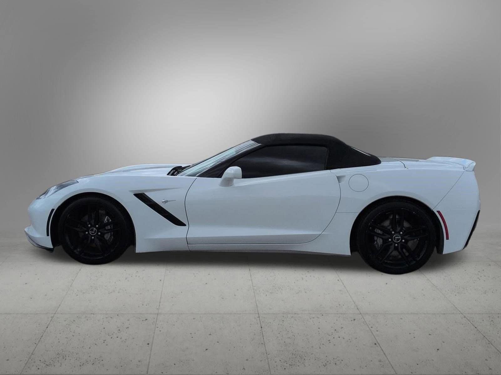 Thumbnail: 2016 Chevrolet Corvette - 3