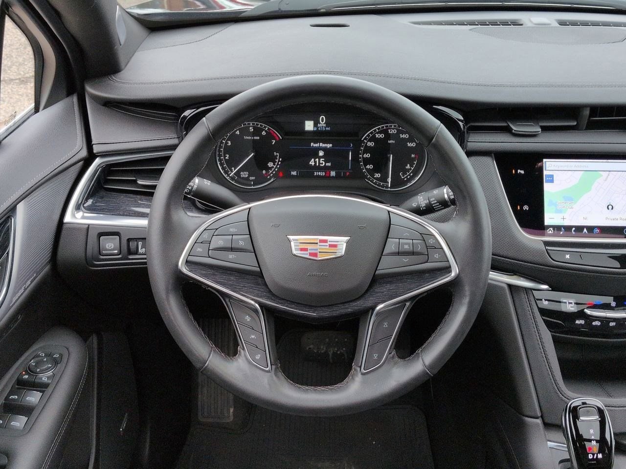 Thumbnail: 2023 Cadillac XT5 - 23