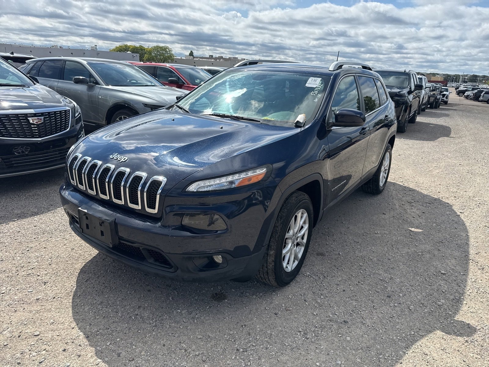 Thumbnail: 2016 Jeep Cherokee - 1