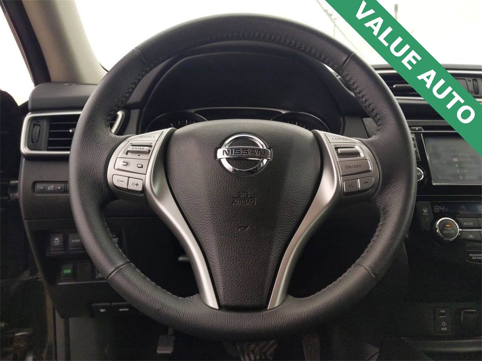 Thumbnail: 2015 Nissan Rogue - 21