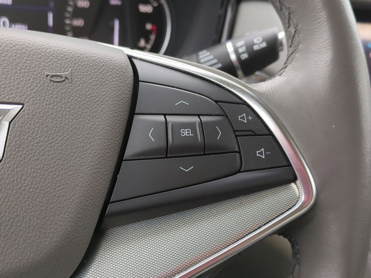 Thumbnail: 2023 Cadillac XT5 - 26