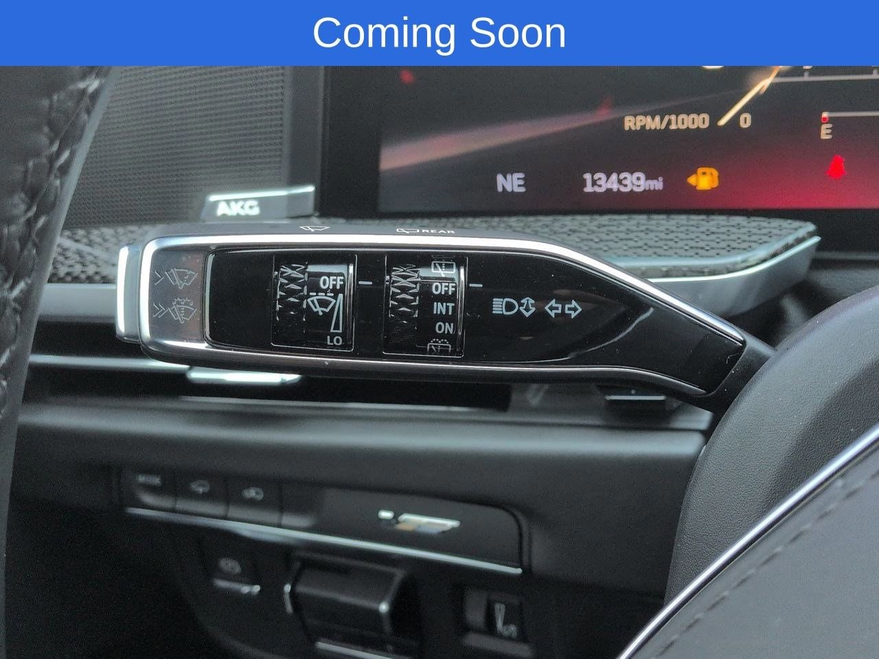 Thumbnail: 2025 Cadillac Escalade - 28