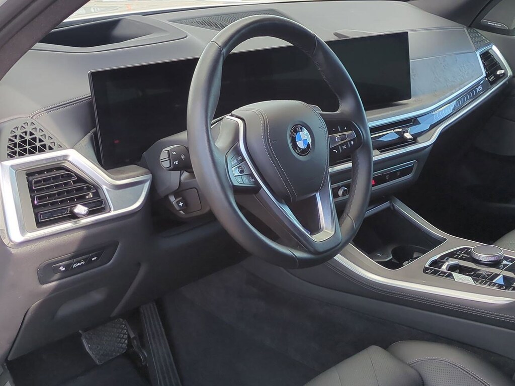 Used 2024 BMW X5 xDrive40i
