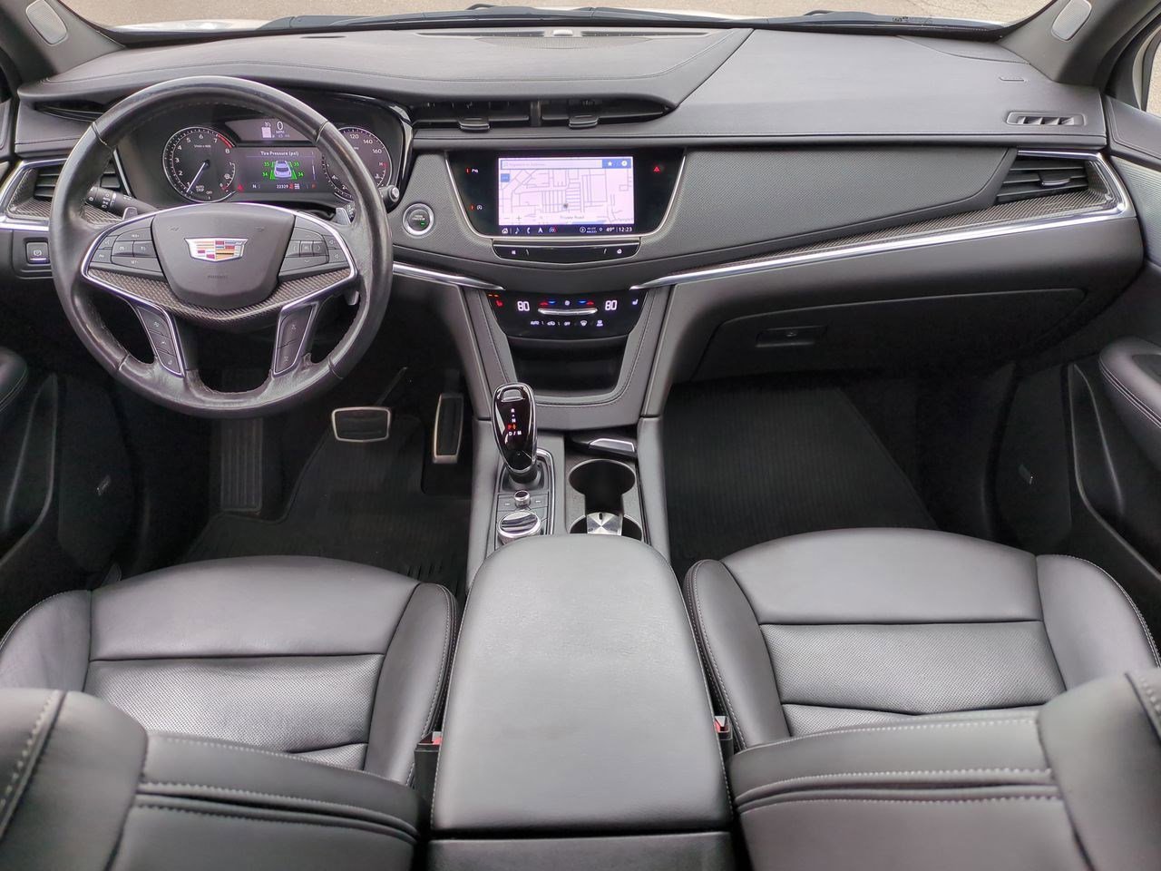 Thumbnail: 2023 Cadillac XT5 - 14