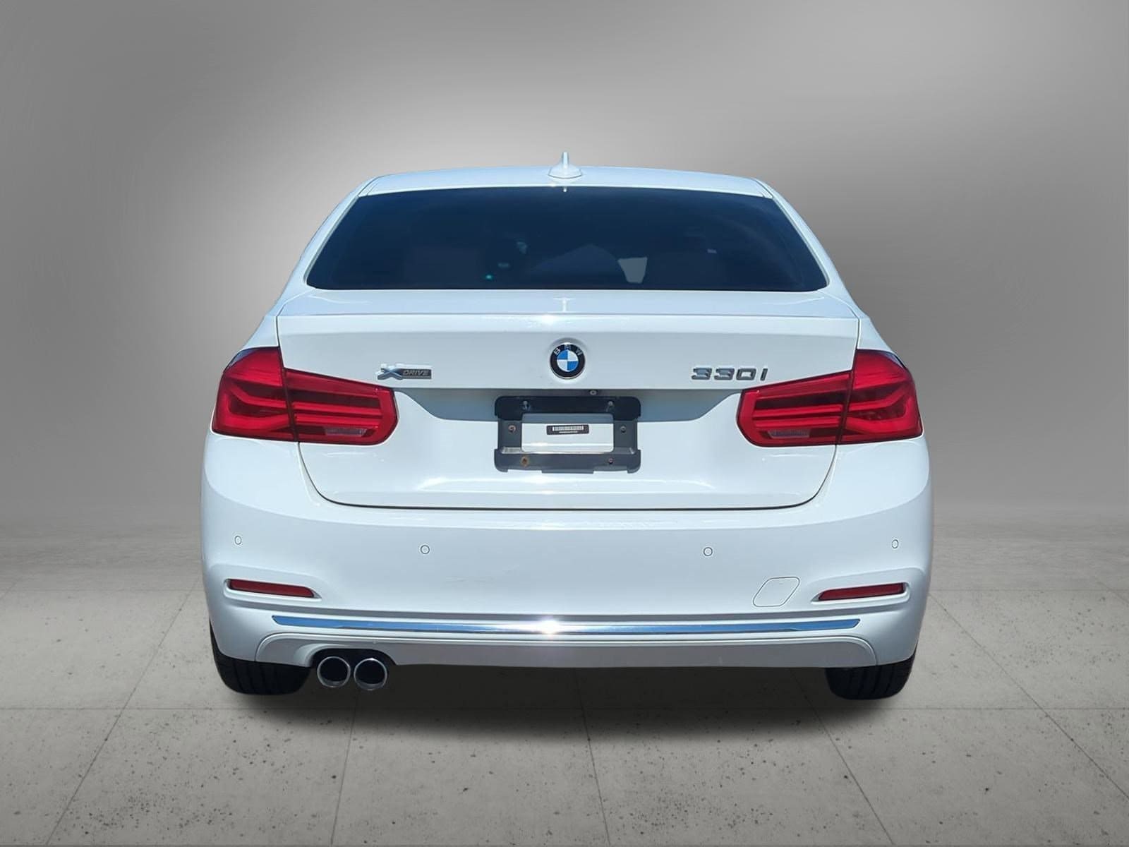 Thumbnail: 2018 BMW 3 Series - 5