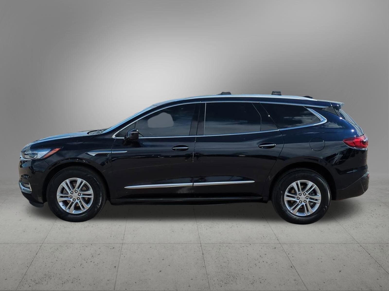 2020 Buick Enclave Essence photo 3