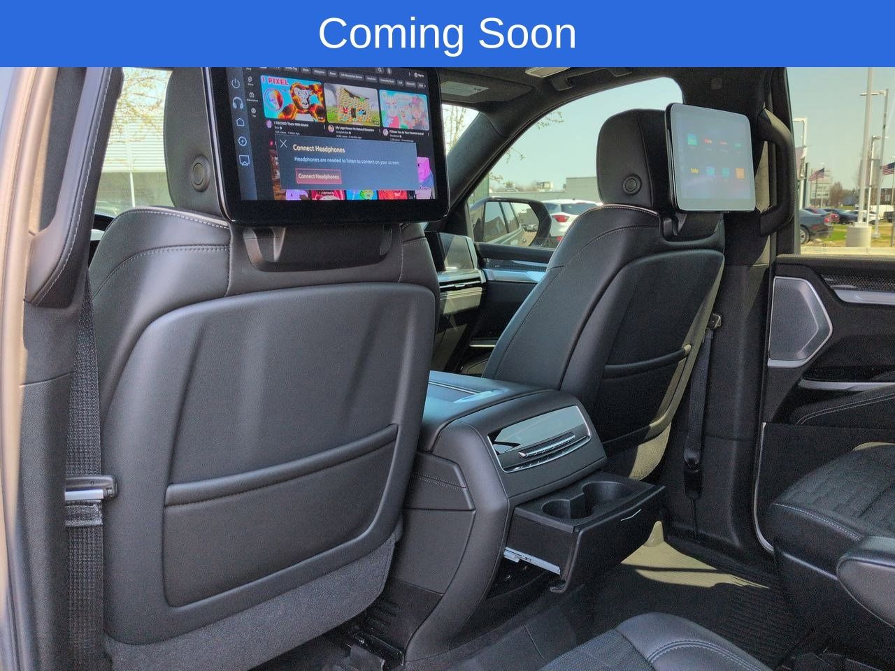 Thumbnail: 2025 Cadillac Escalade - 18