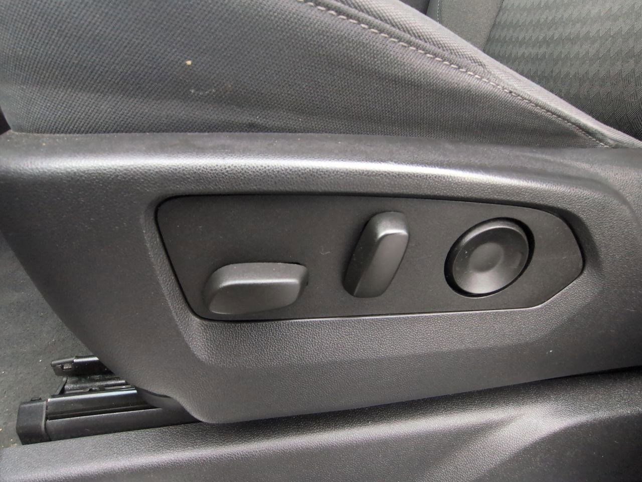 Thumbnail: 2023 Chevrolet Silverado 1500 - 17