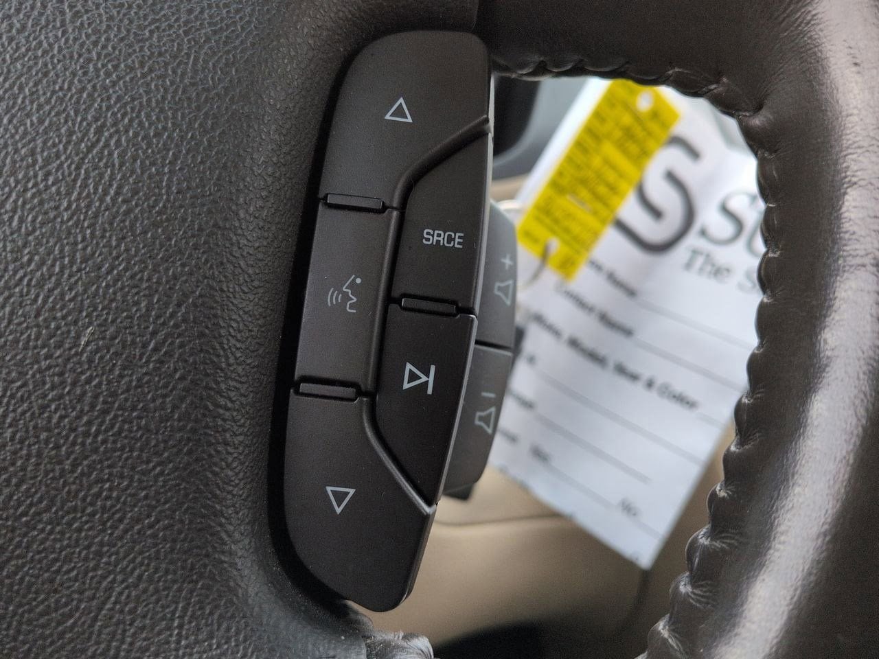 Thumbnail: 2008 Cadillac DTS - 22