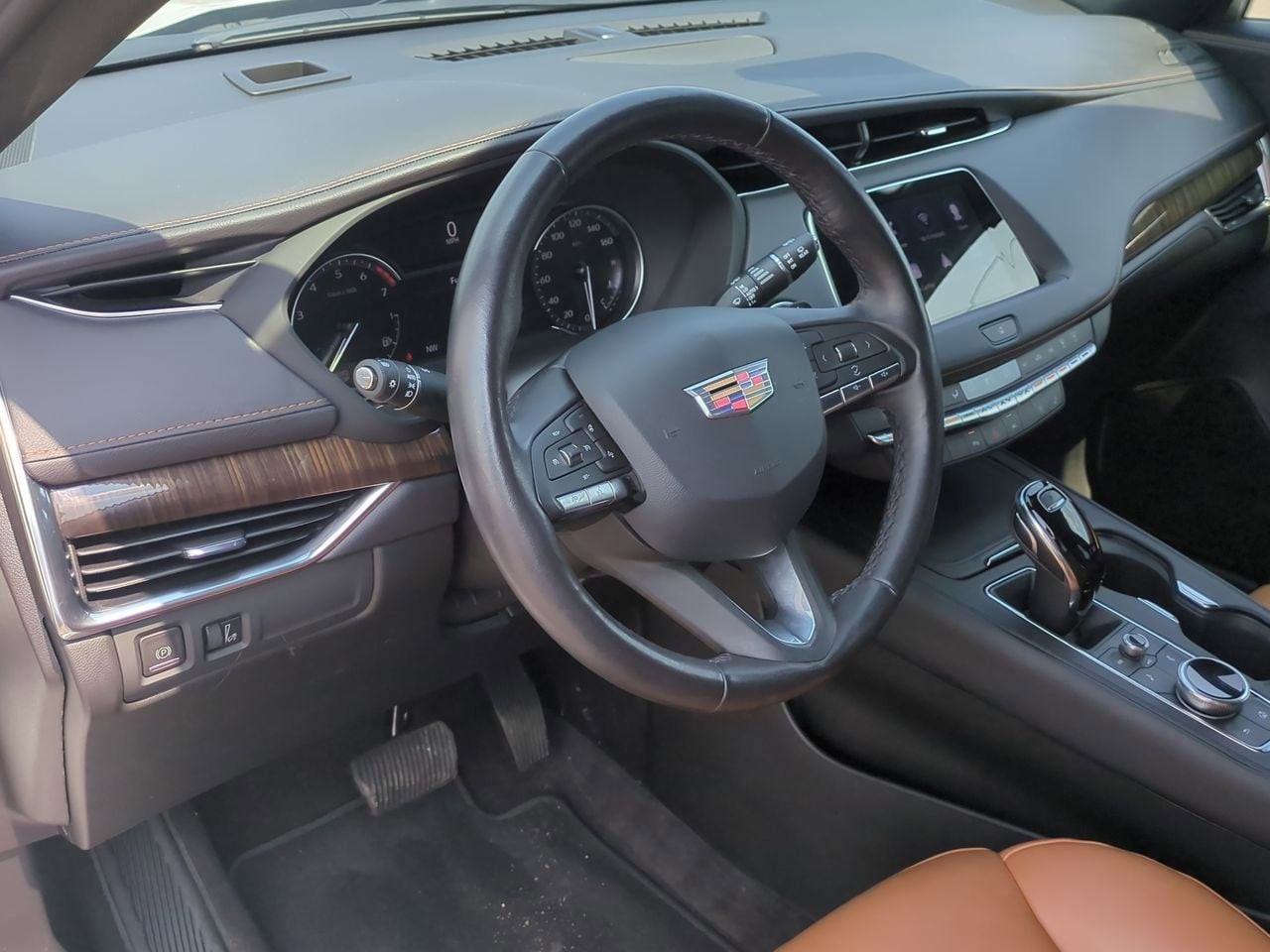 Thumbnail: 2023 Cadillac XT4 - 2