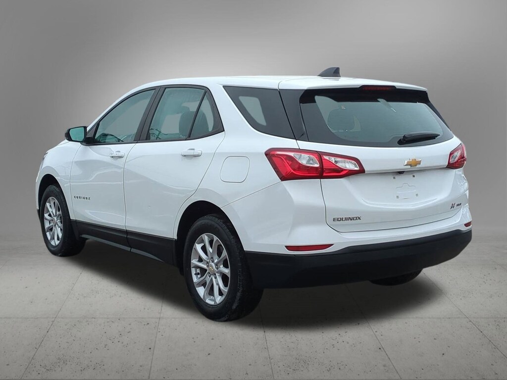 Used 2021 Chevrolet Equinox LS SUV