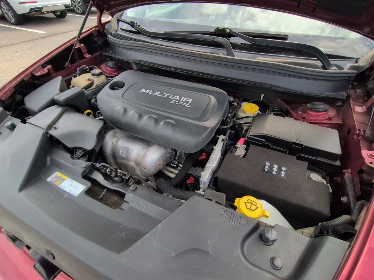 Thumbnail: 2015 Jeep Cherokee - 14
